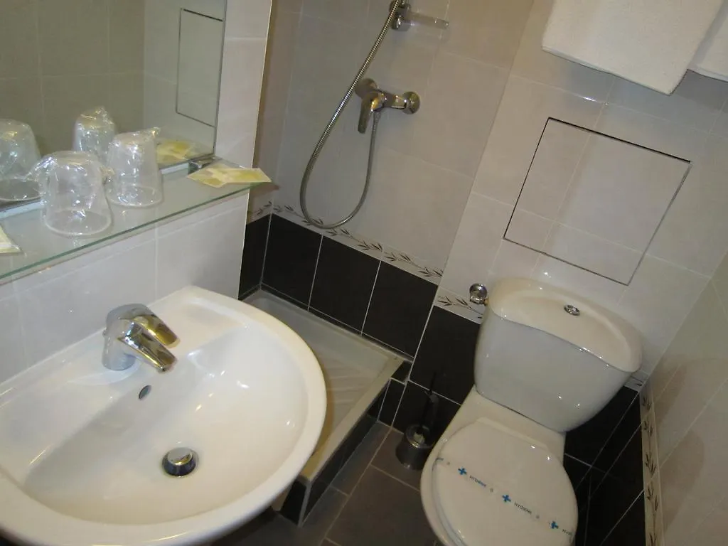פריז Hotel De La Felicite צרפת