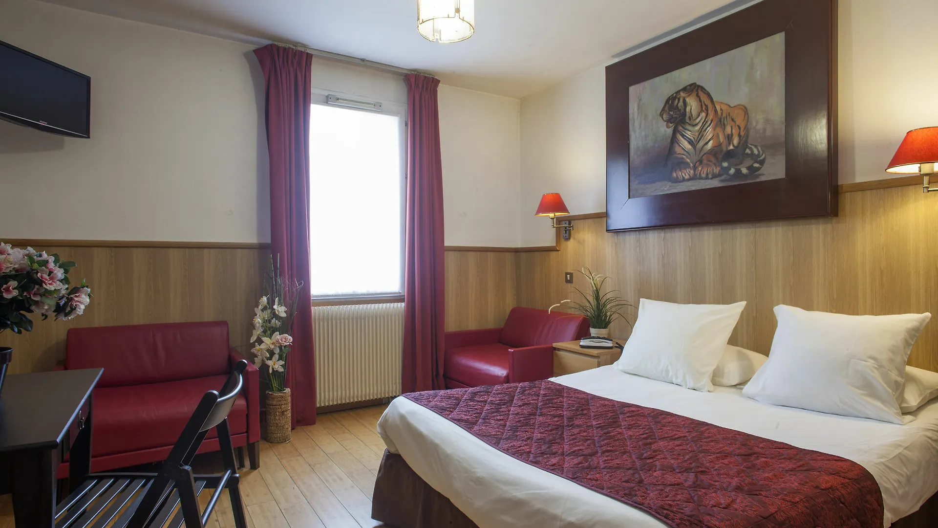Hotel De La Felicite Paris 3*,